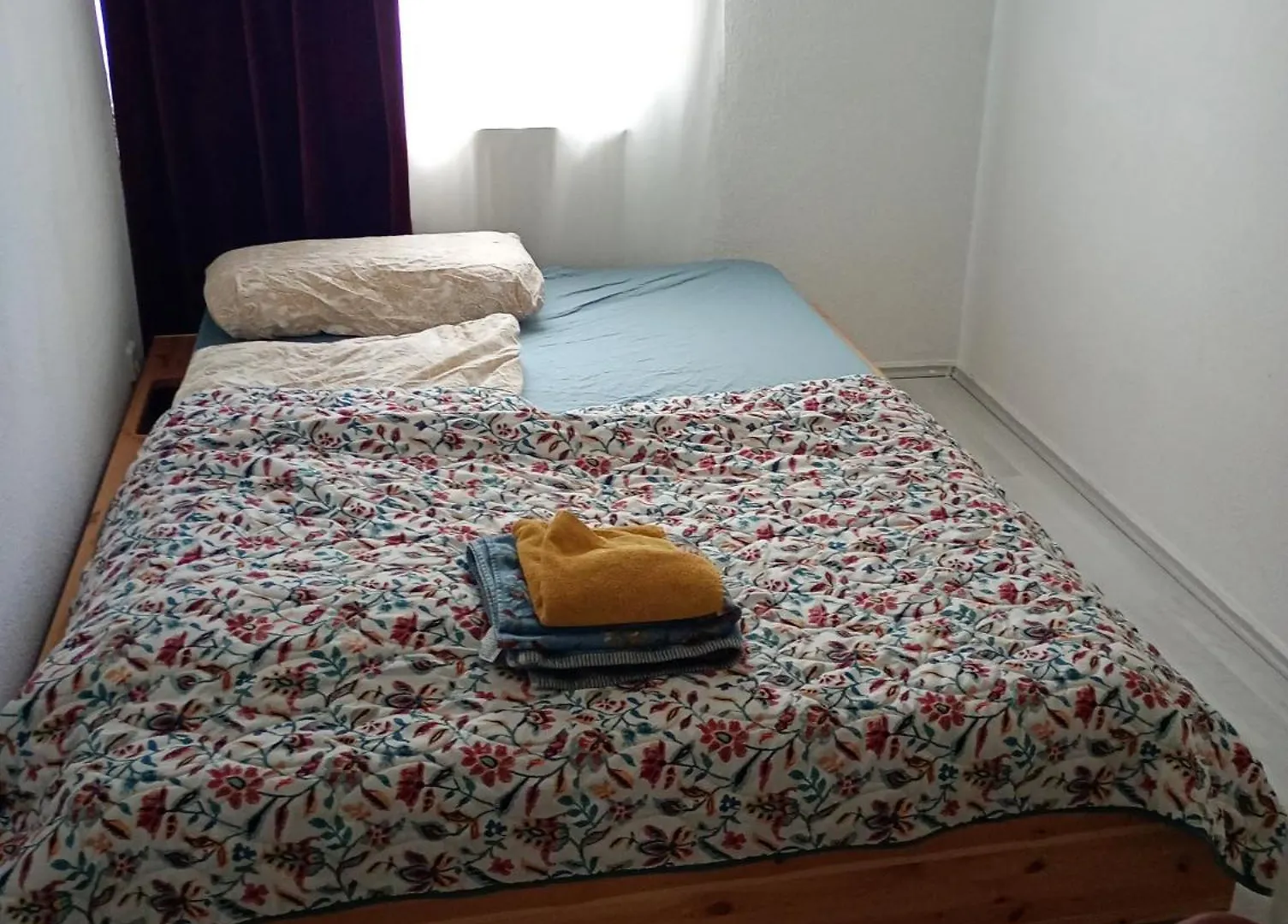 Nice Rooms In Neukoelln contacts